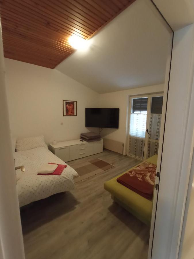 Apartments Timi โปเรช ภายนอก รูปภาพ