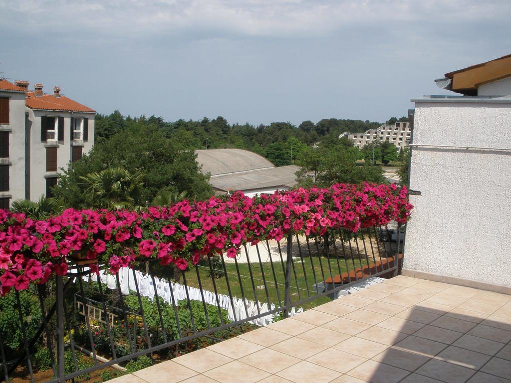 Apartments Timi โปเรช ภายนอก รูปภาพ